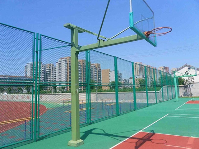 广东篮球场围网