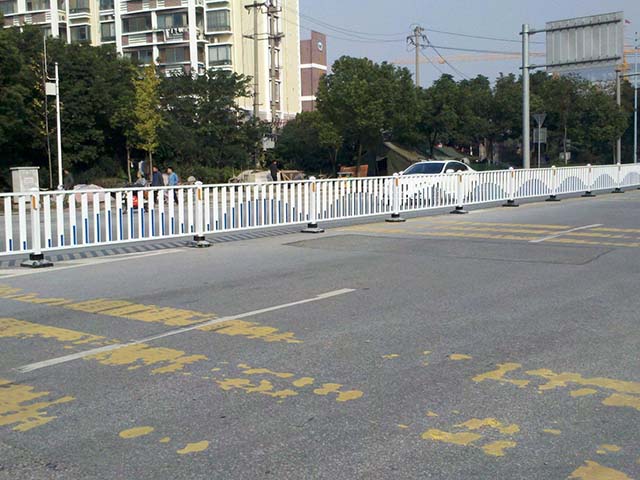 南昌交通护栏