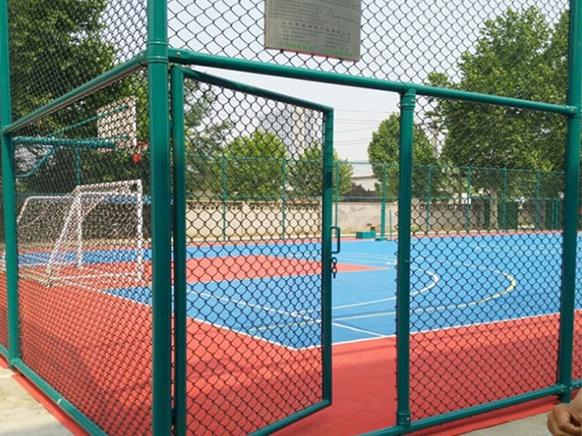 贵州篮球场围栏网规格