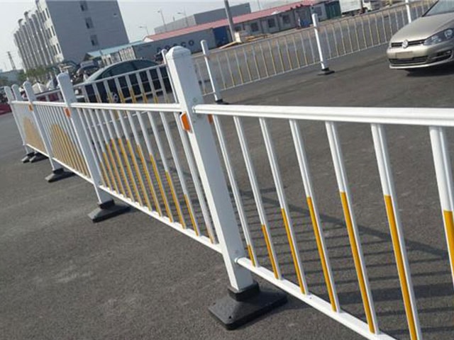 柳州市政道路护栏
