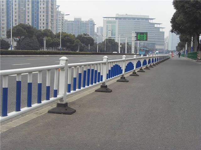 城市道路护栏管理制度