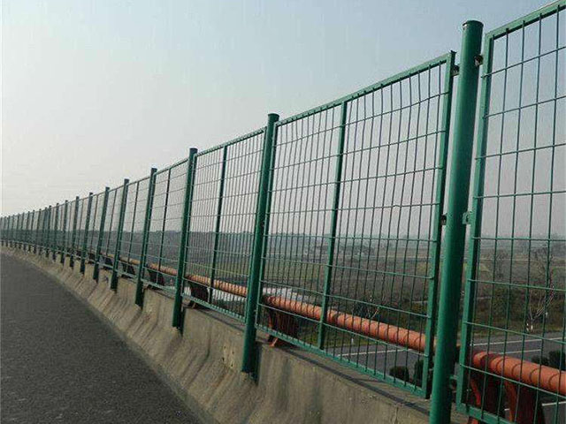 桥面护栏施工方案