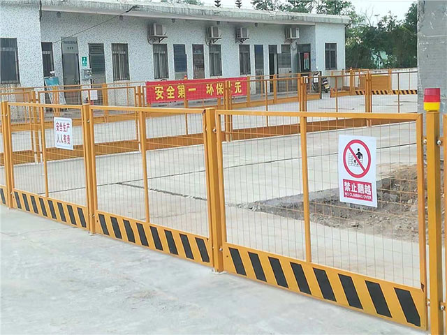 重庆永川区市政施工护栏