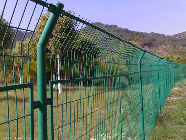 南阳公园锌钢护栏生产厂家