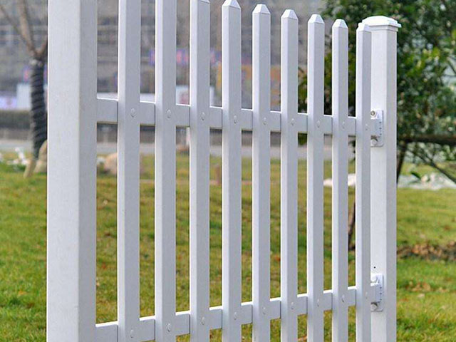 订做不锈钢花园围栏价格