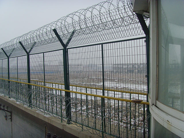 北京监狱隔离网生产安装