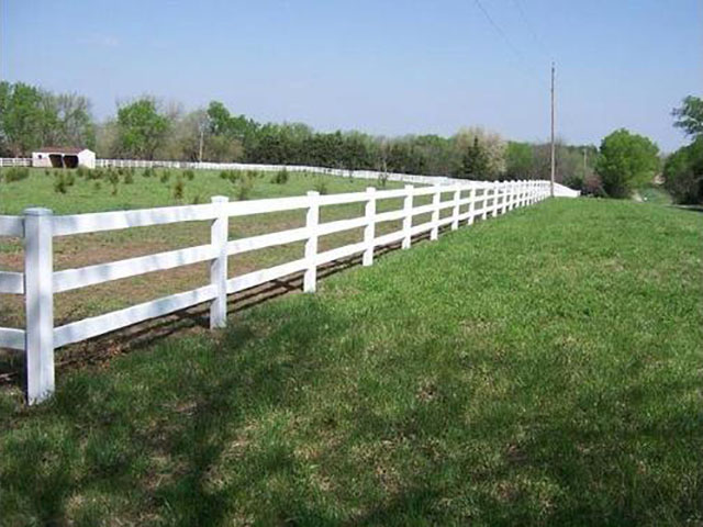 草原牛围栏