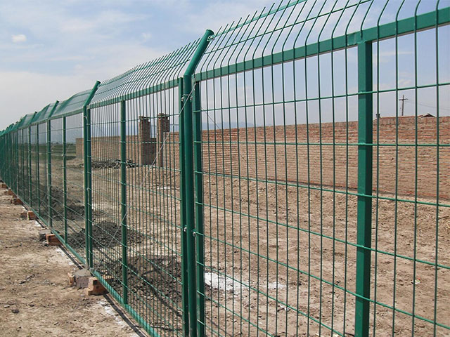 信阳热镀锌锌钢围栏护栏厂